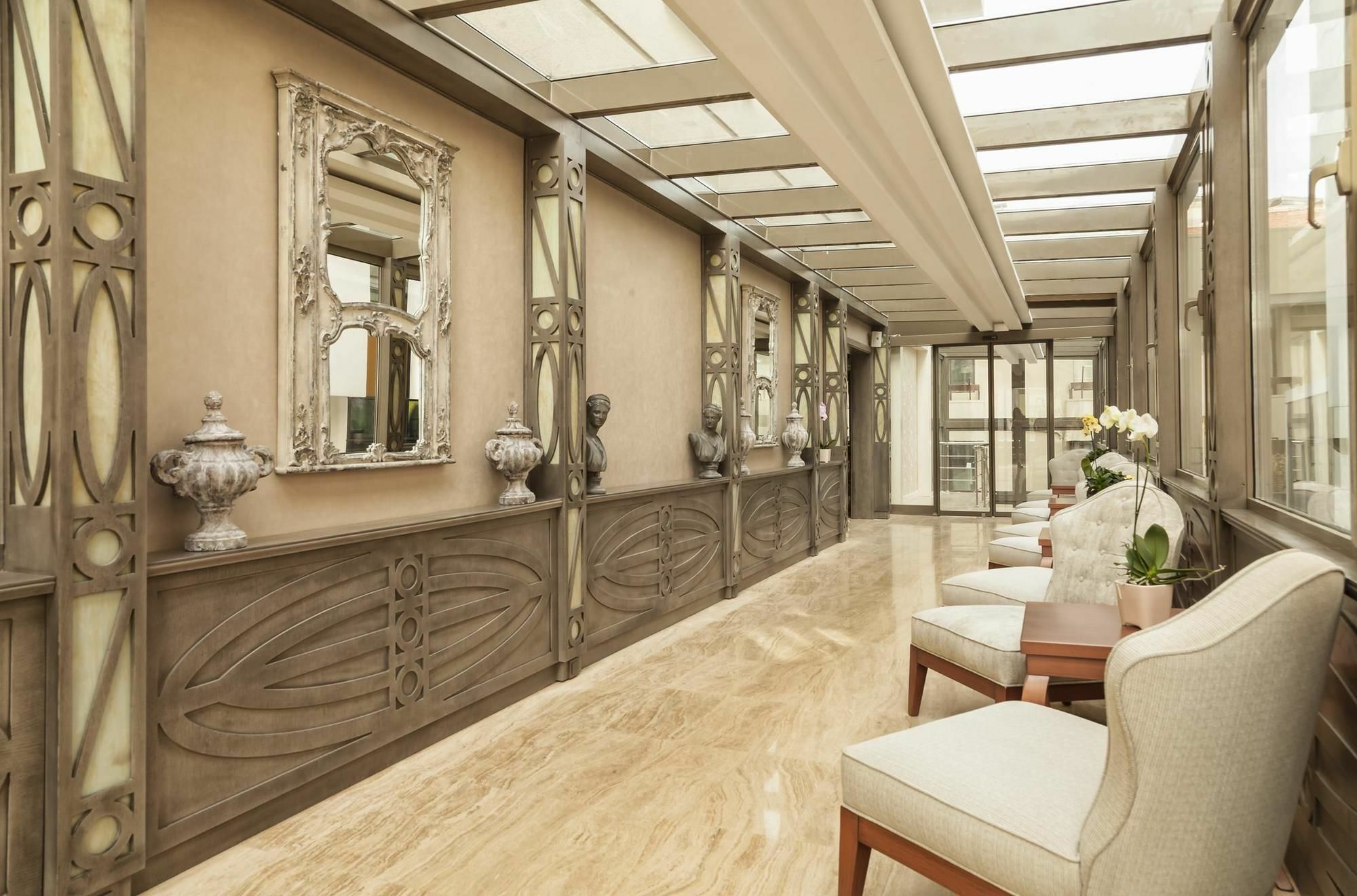 Otel Cadence Design Ankara